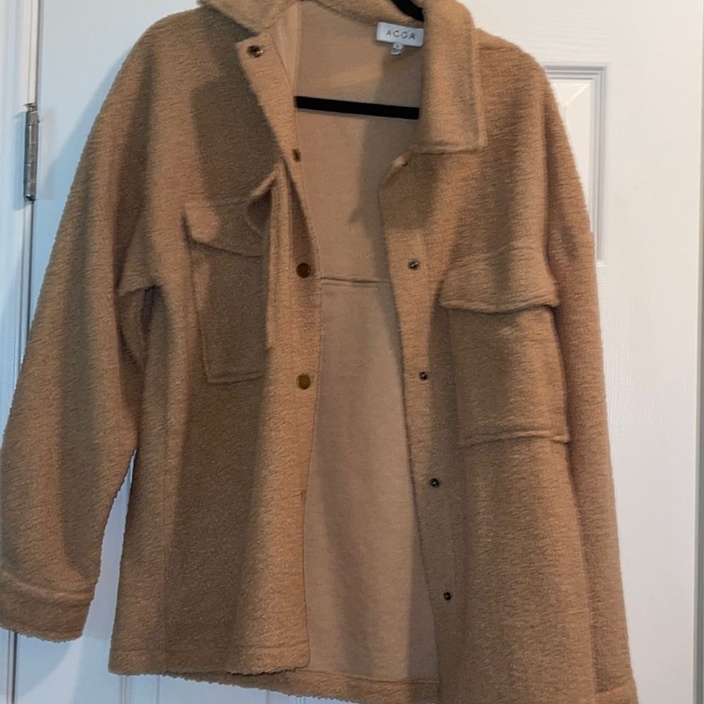 Tan Acoa Shacket, Never worn, got for Christmas